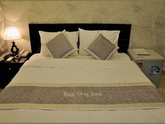 Manh Cuong Hotel Da Nang Bagian luar foto